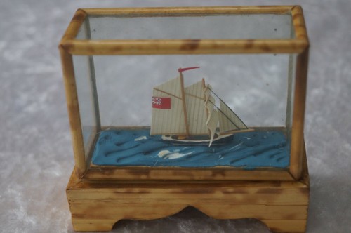 Schönes neues modelschiff - modelschiff, im